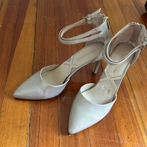 Adrienne vittadini pointed heels